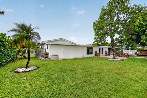 Tiny photo for 7951 W Lake Drive, Lake Clarke Shores, FL 33406 (MLS # B26051620)