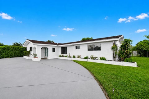 Tiny photo for 7951 W Lake Drive, Lake Clarke Shores, FL 33406 (MLS # B26051620)