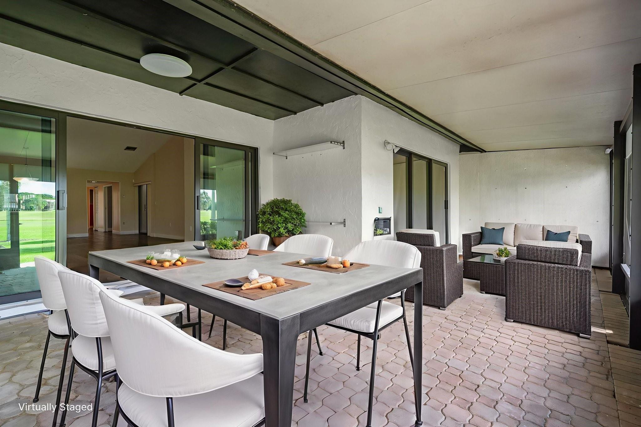 VILLAS AT BONAVENTURE IN - Residential