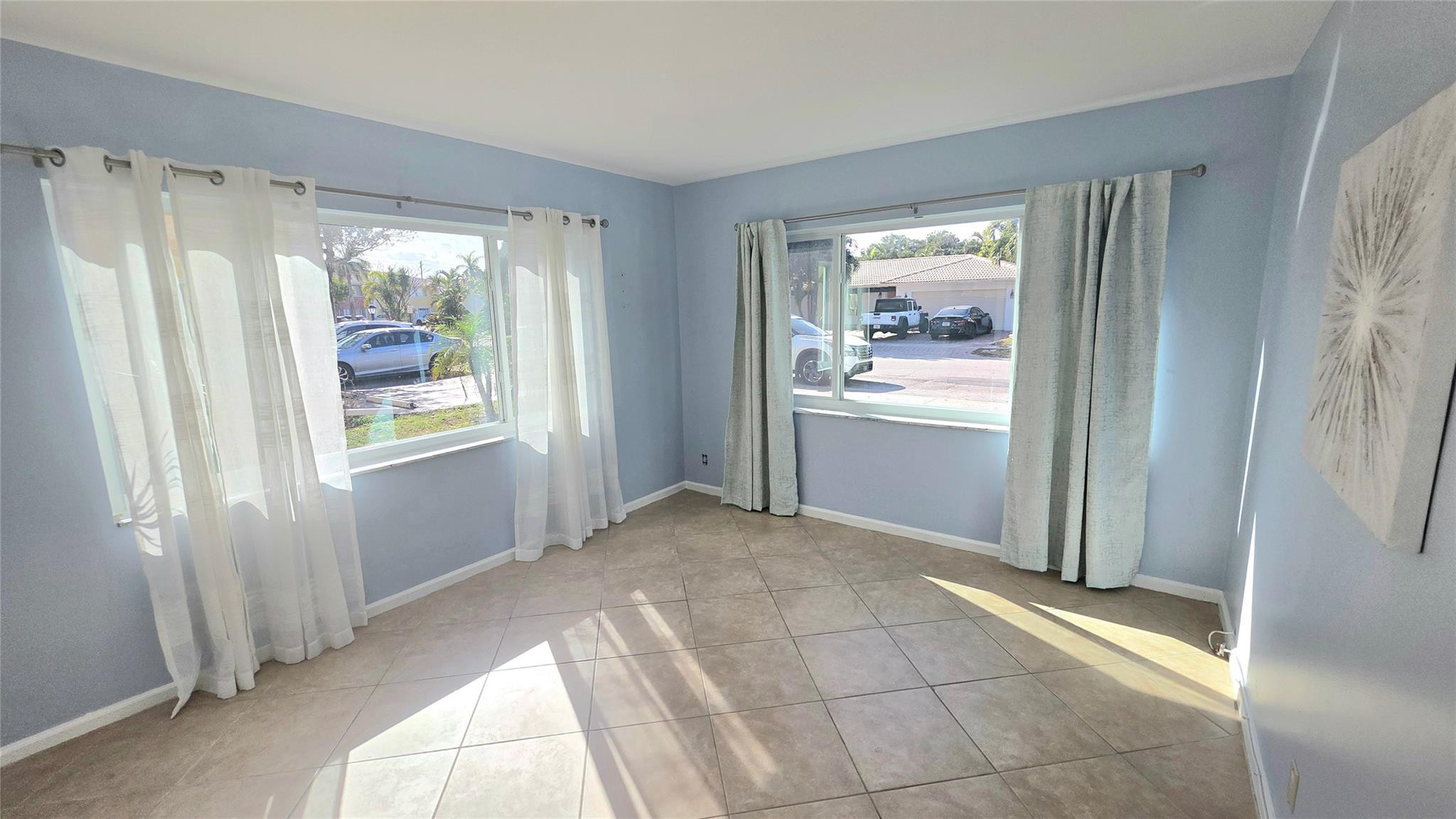 IMPERIAL POINT GARDENS - Residential