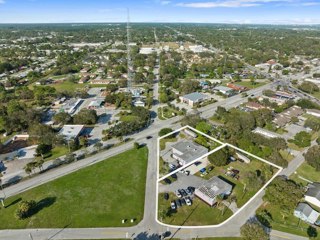 2633 Okeechobee Road