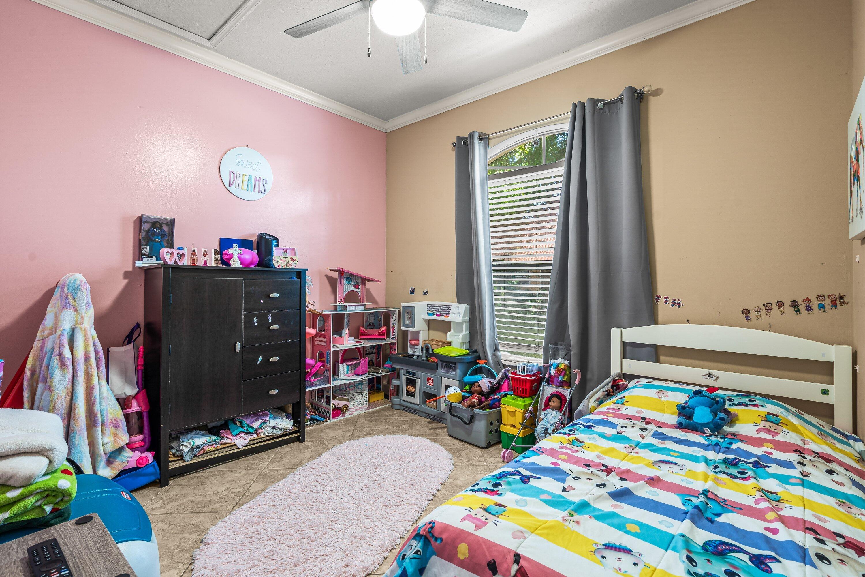 STURBRIDGE VILLAGE - Residential