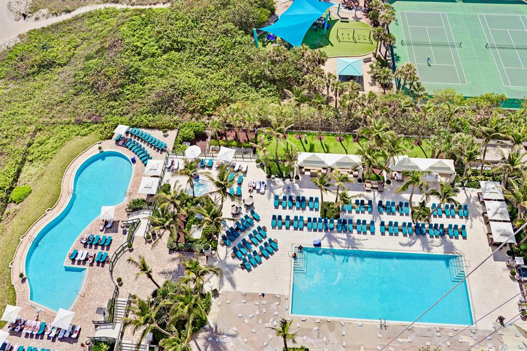 Ritz Carlton Residences - Residential