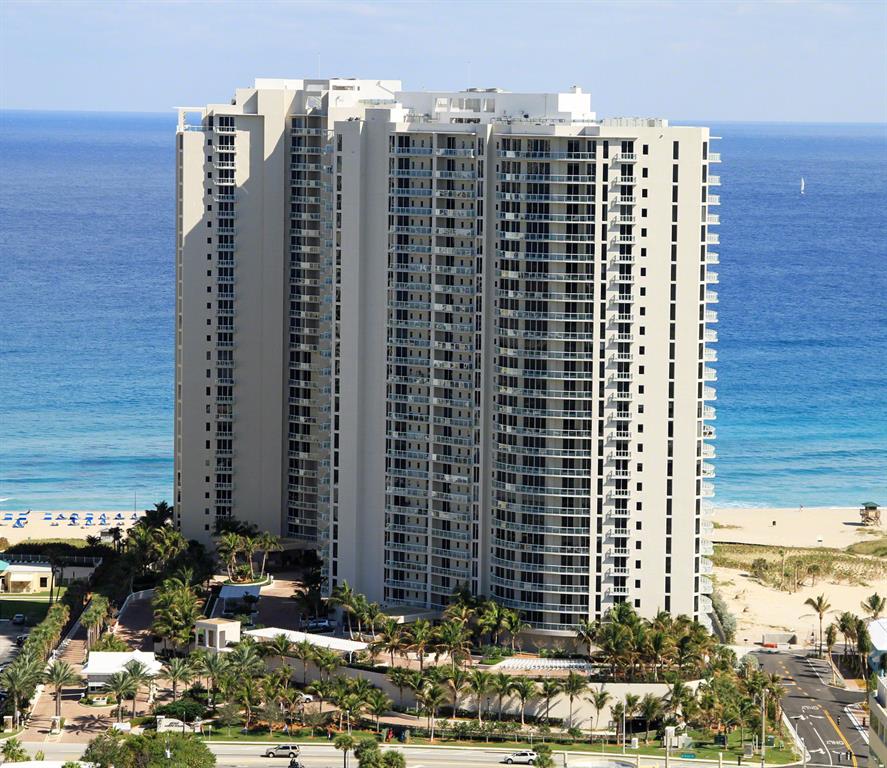 Ritz Carlton Residences - Residential