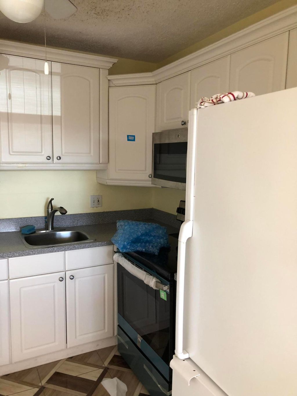 Photo of 23 Coventry A, West Palm Beach, FL 33417 (MLS # R11146018)