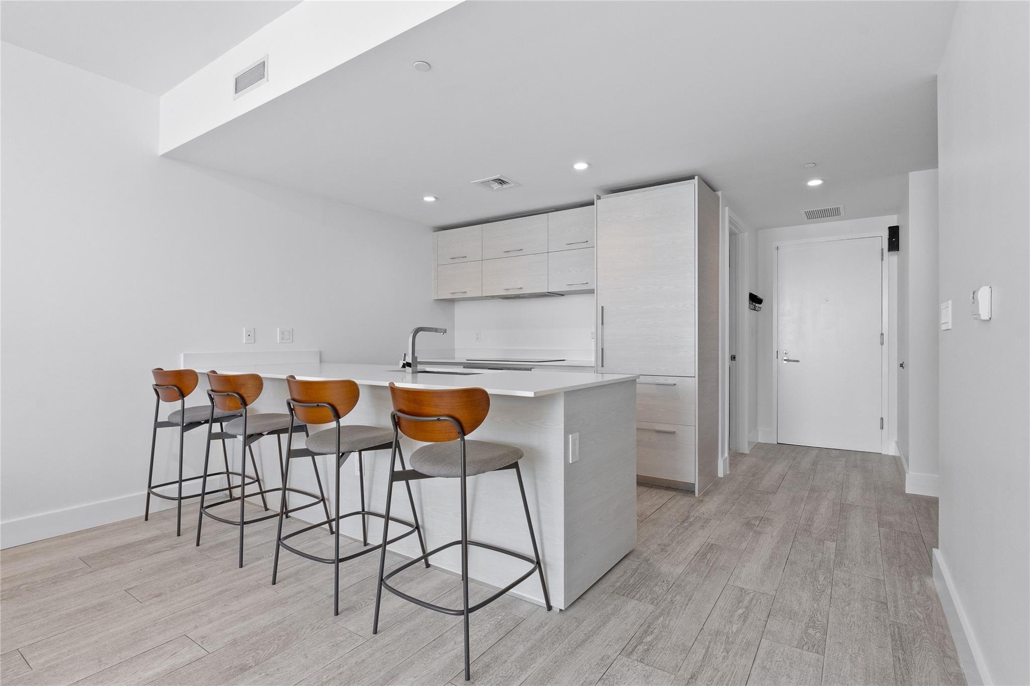 1300 S Miami Ave 2003