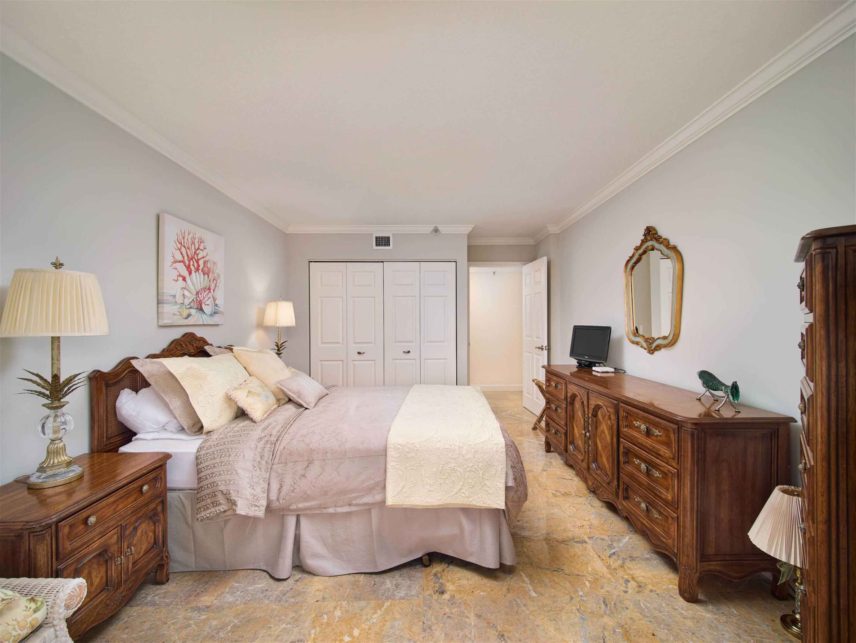 Oceancrest - Residential