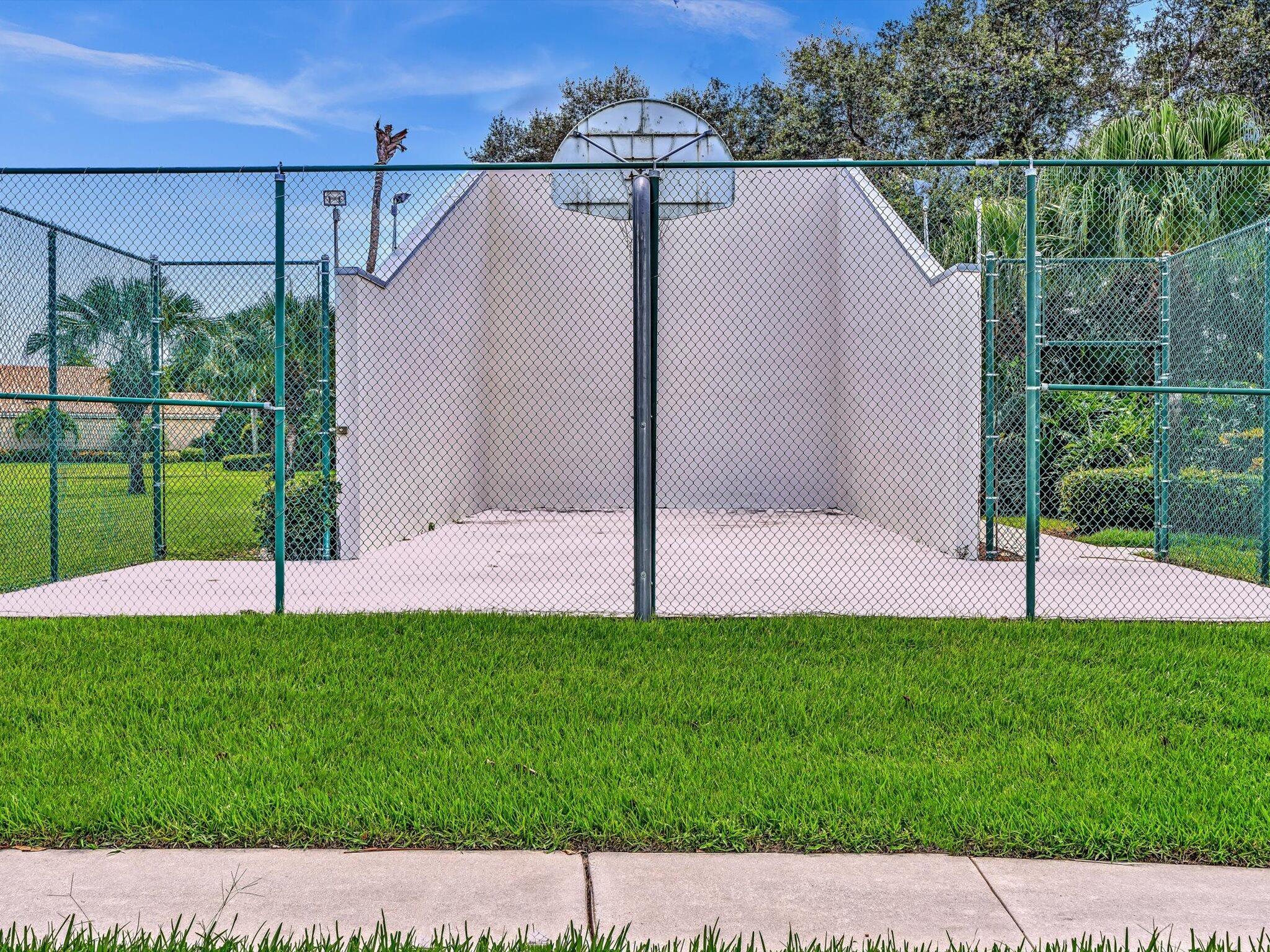 Brentwood of Boca - Residential