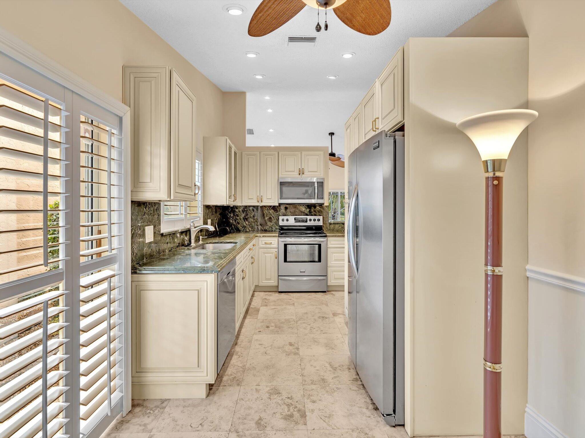 Brentwood of Boca - Residential