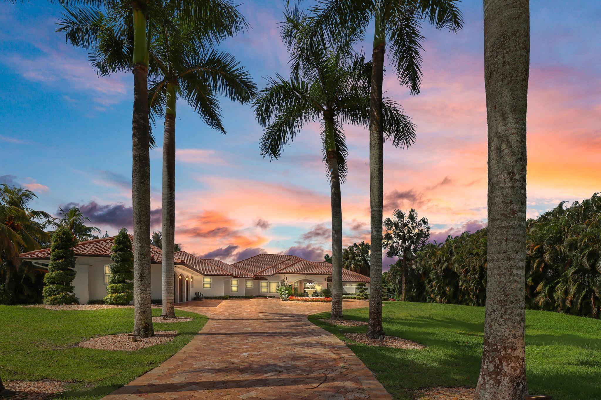 SUNSHINE RANCHES - Residential