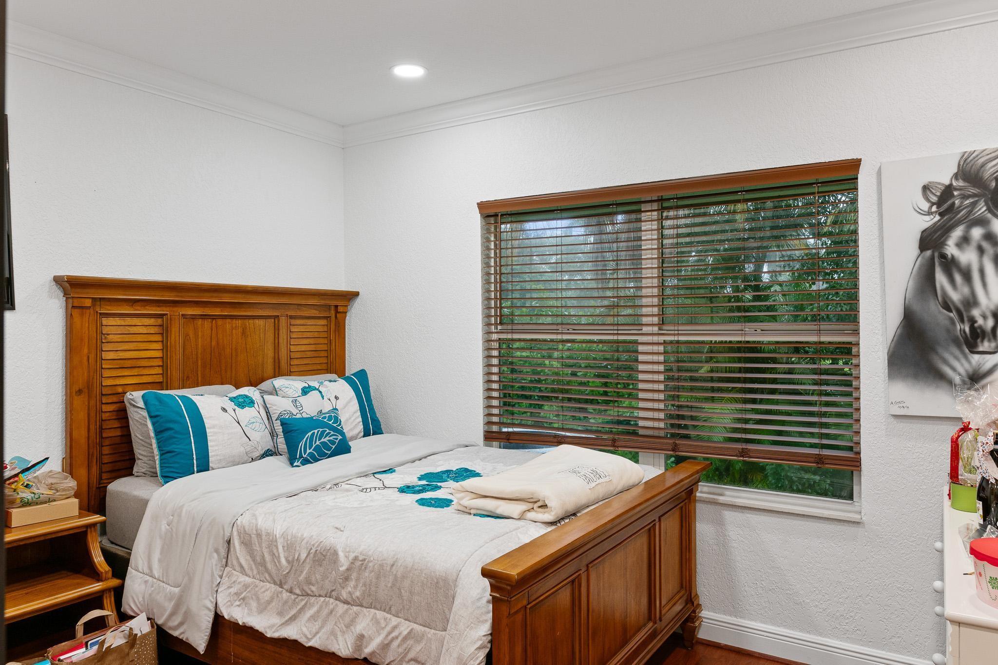 SUNSHINE RANCHES - Residential