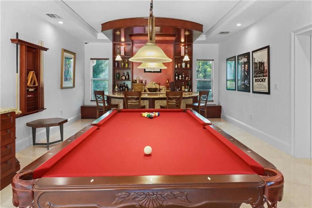 SUNSHINE RANCHES - Residential