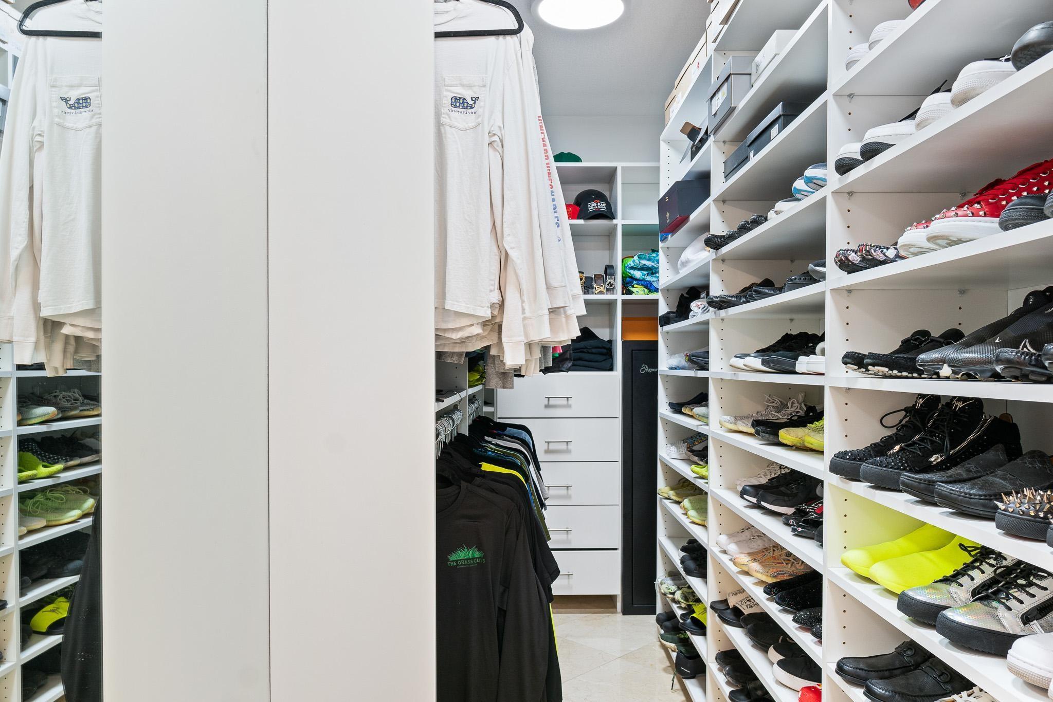 SUNSHINE RANCHES - Residential