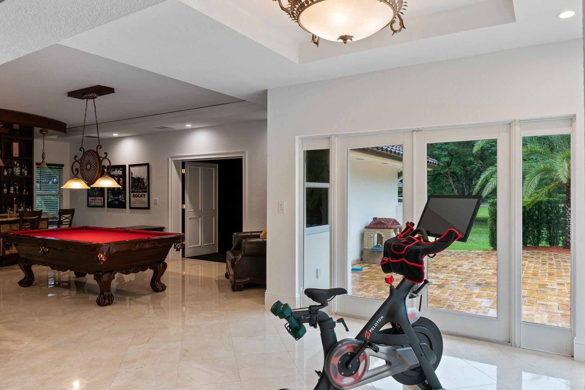 SUNSHINE RANCHES - Residential