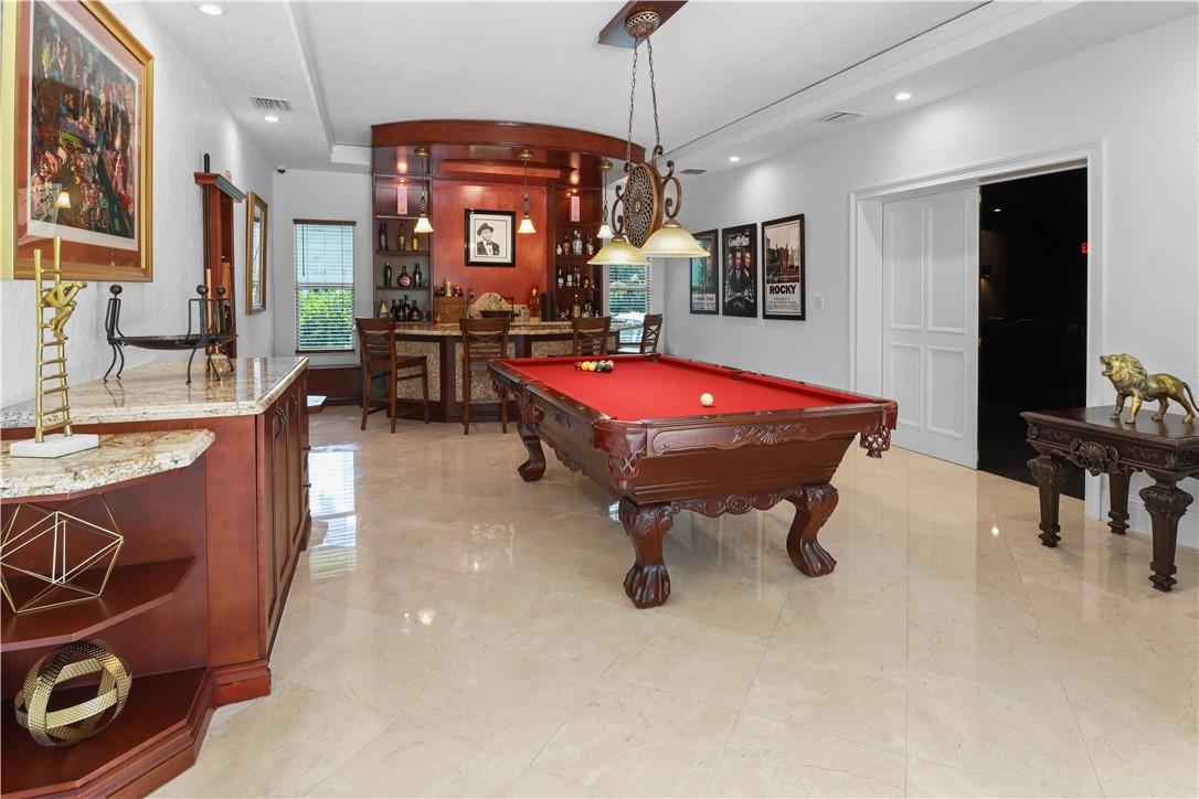 SUNSHINE RANCHES - Residential