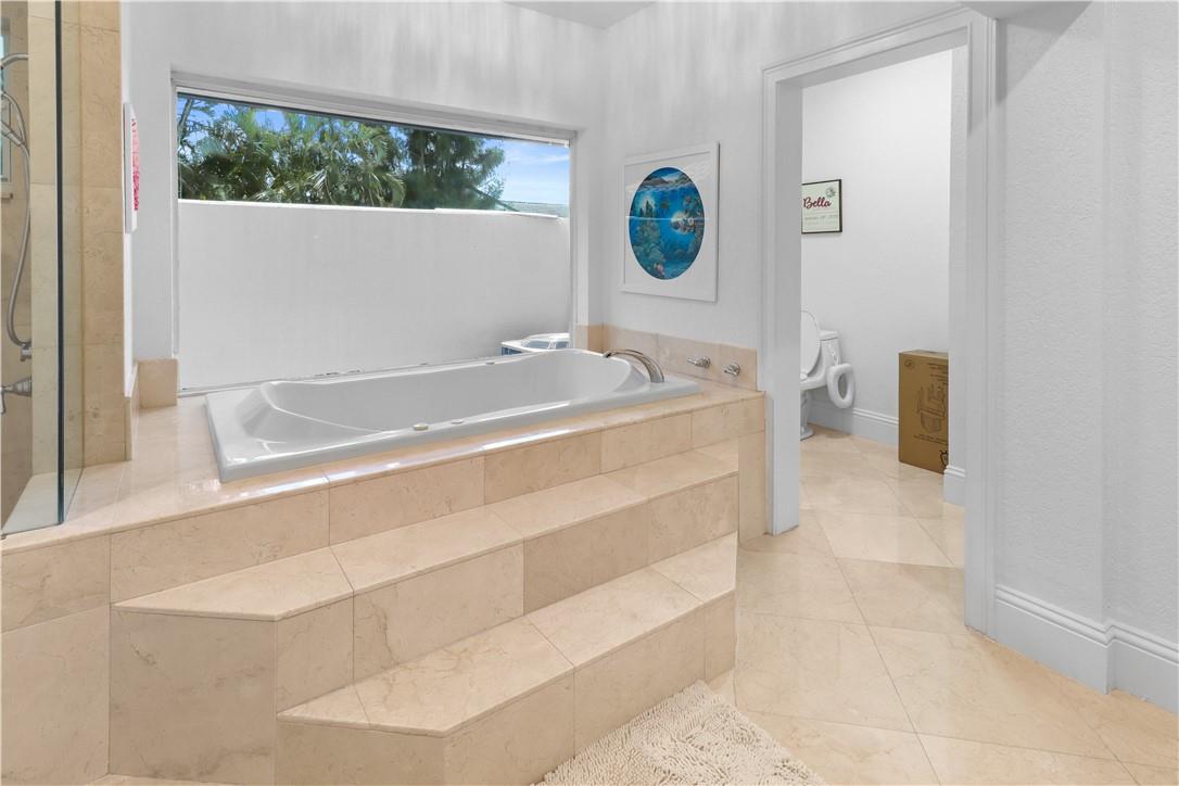 SUNSHINE RANCHES - Residential