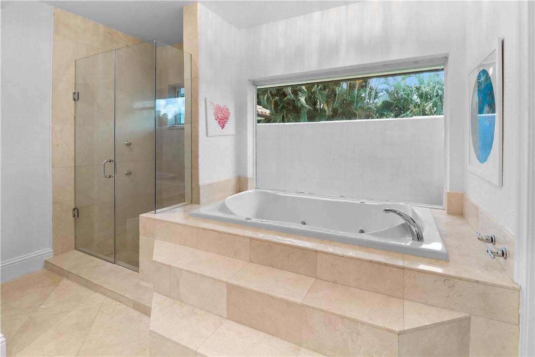 SUNSHINE RANCHES - Residential