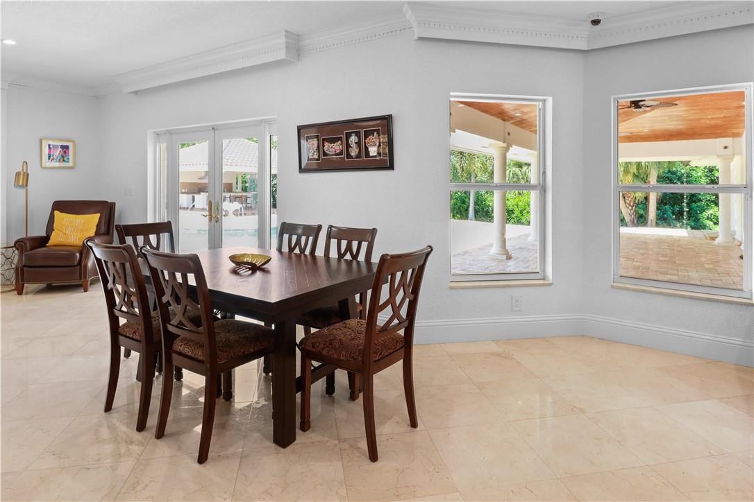 SUNSHINE RANCHES - Residential