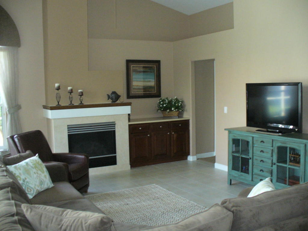 Jupiter River Estates/ The Moorings - Residential