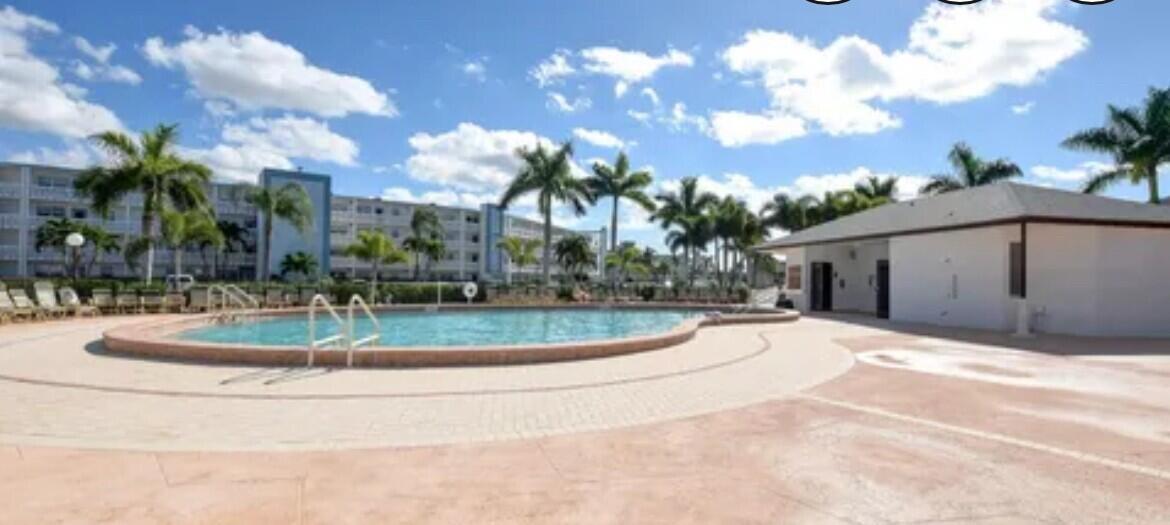 LINCOLN AT CENTURY VILLAG - Residential Lease