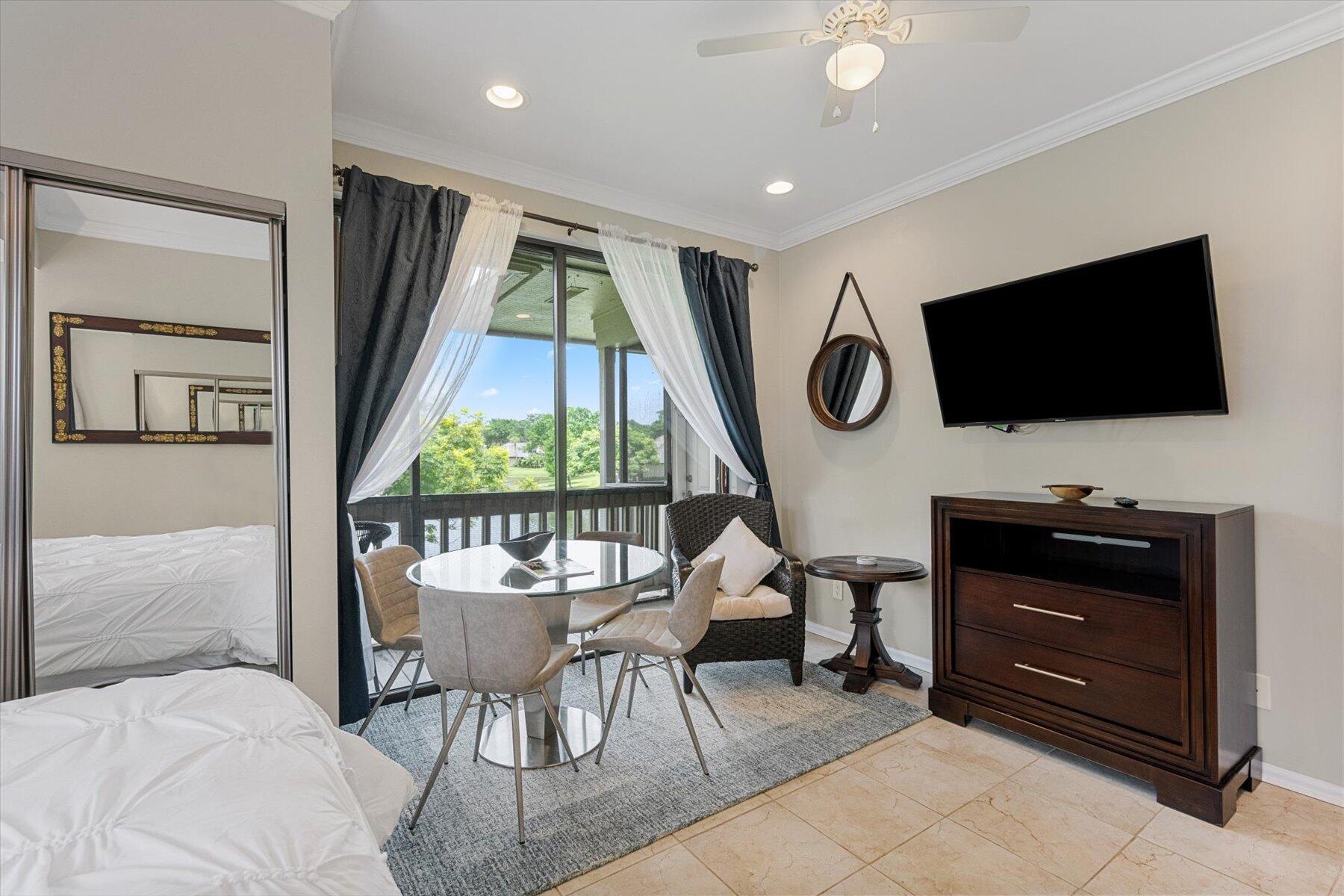 PEBBLEWOOD CONDO - Residential Lease