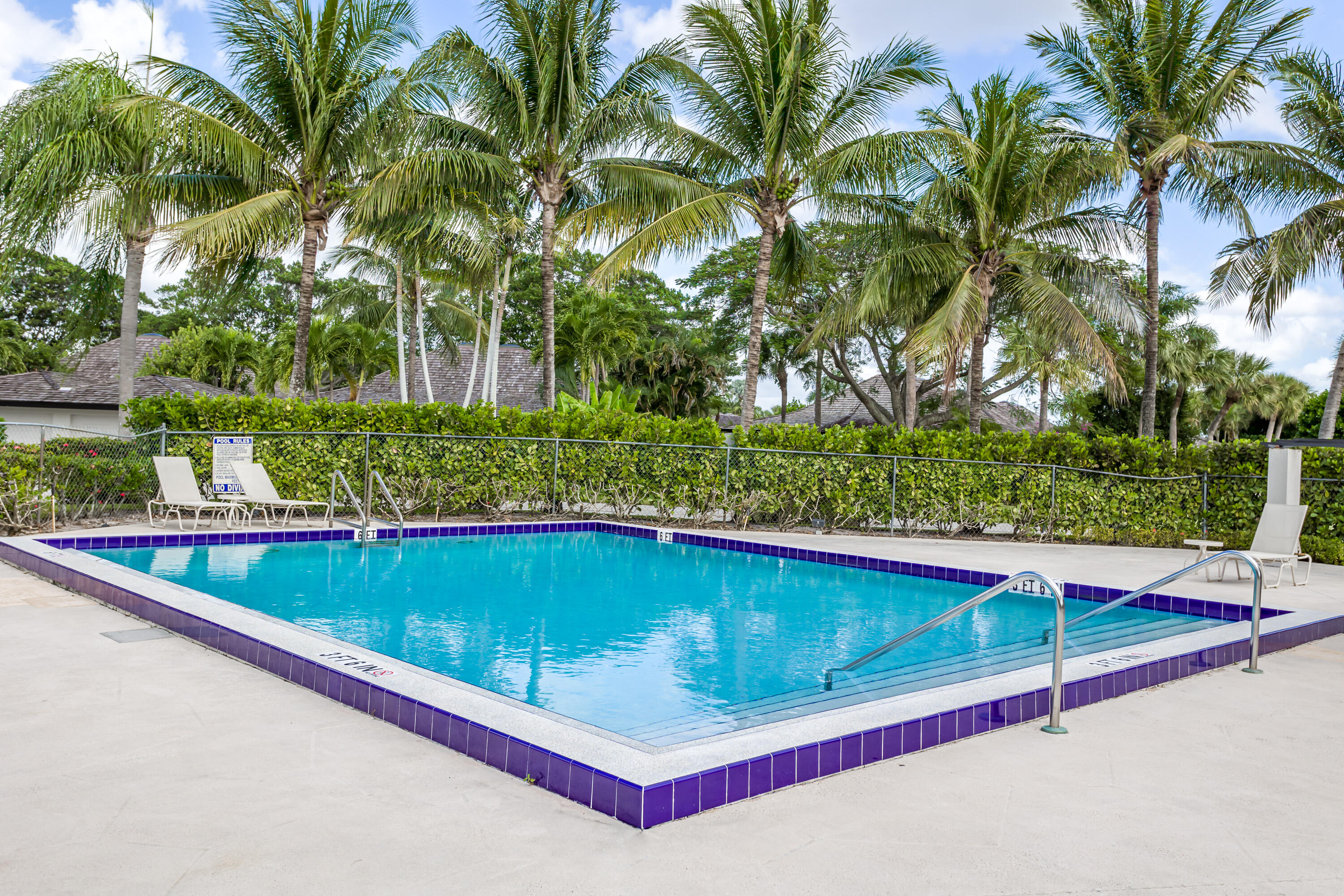 PEBBLEWOOD CONDO - Residential Lease