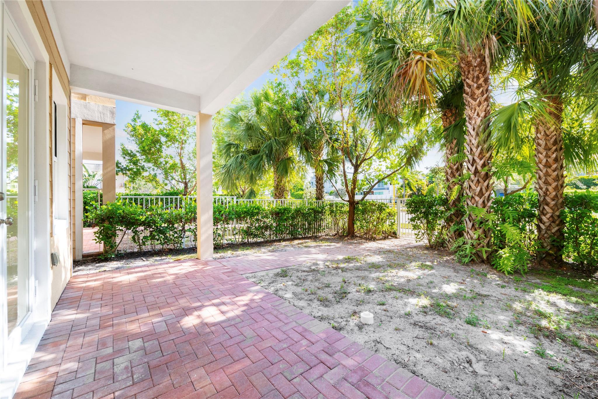 Michelle I & II - Residential Lease