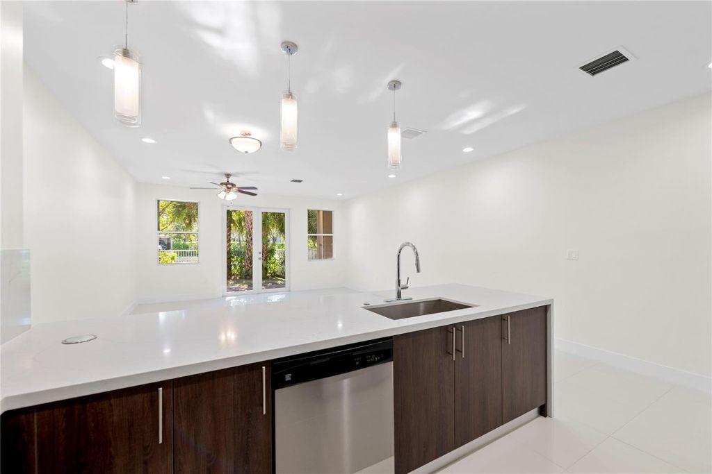 Photo of 1432 SW 4th Avenue #1432, Fort Lauderdale, FL 33315 (MLS # F10529872)