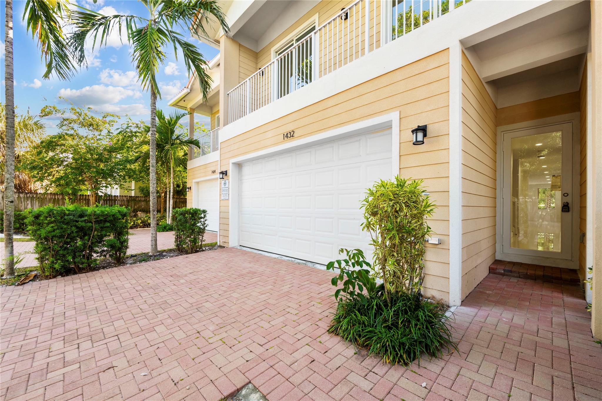 Michelle I & II - Residential Lease