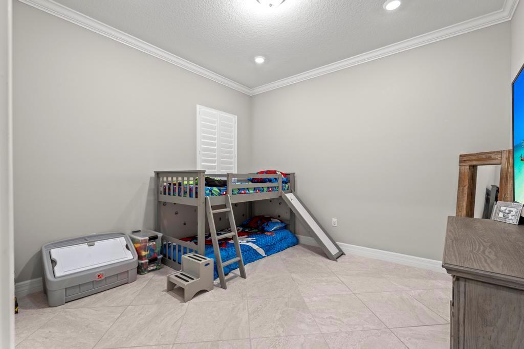 FIELDS AT GULFSTREAM POLO - Residential