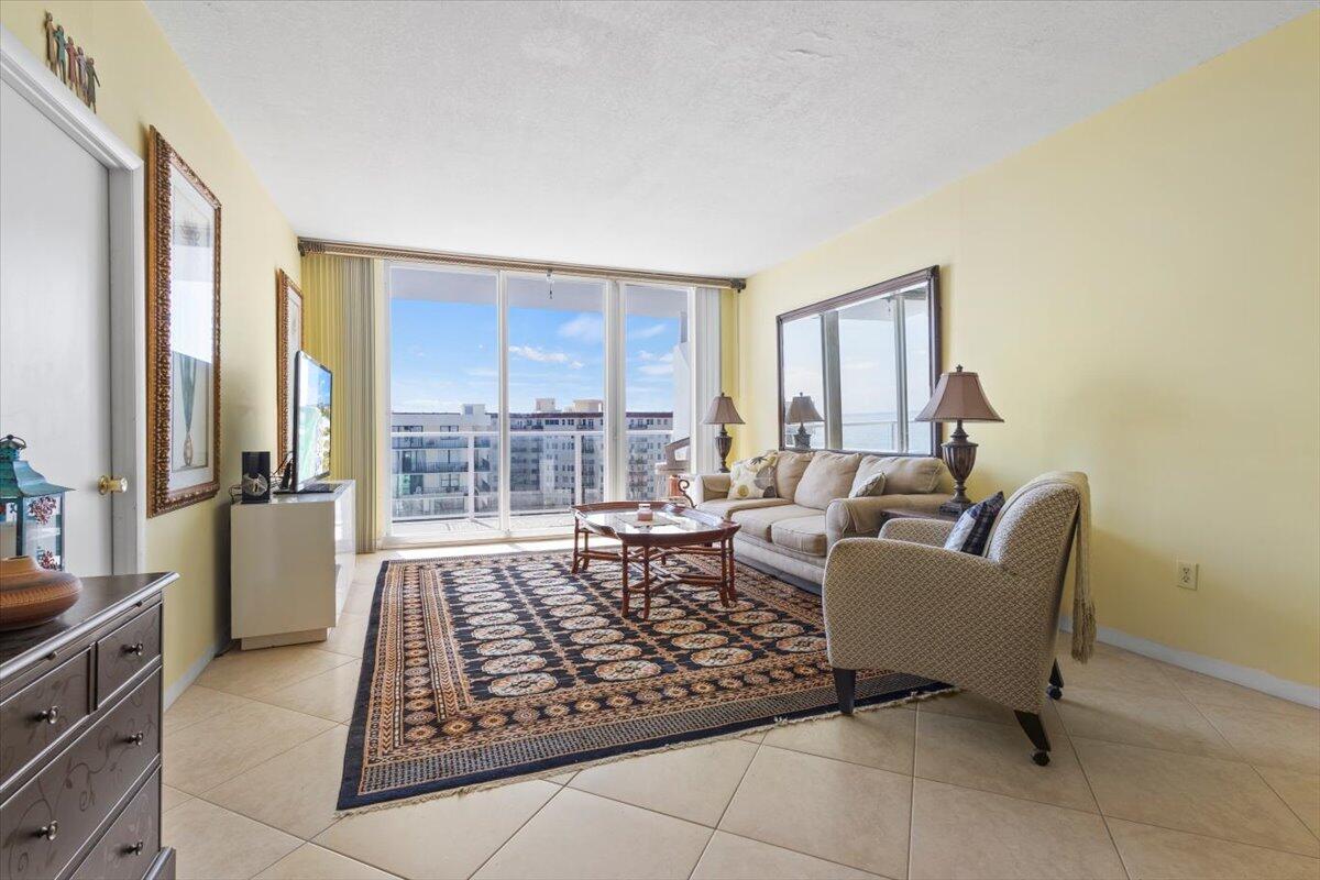 3450 S Ocean Boulevard 812