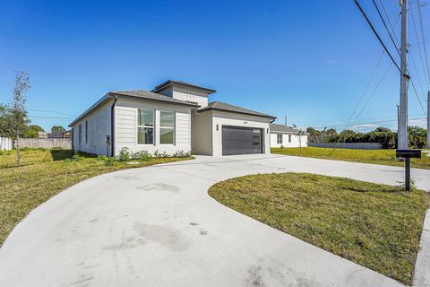 A home in Port St Lucie