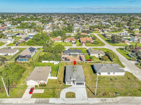 A home in Port St Lucie