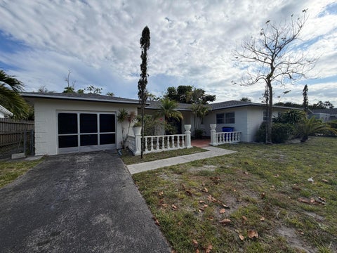 Tiny photo for 6260 SW 6TH Street, Margate, FL 33068 (MLS # B26057250)