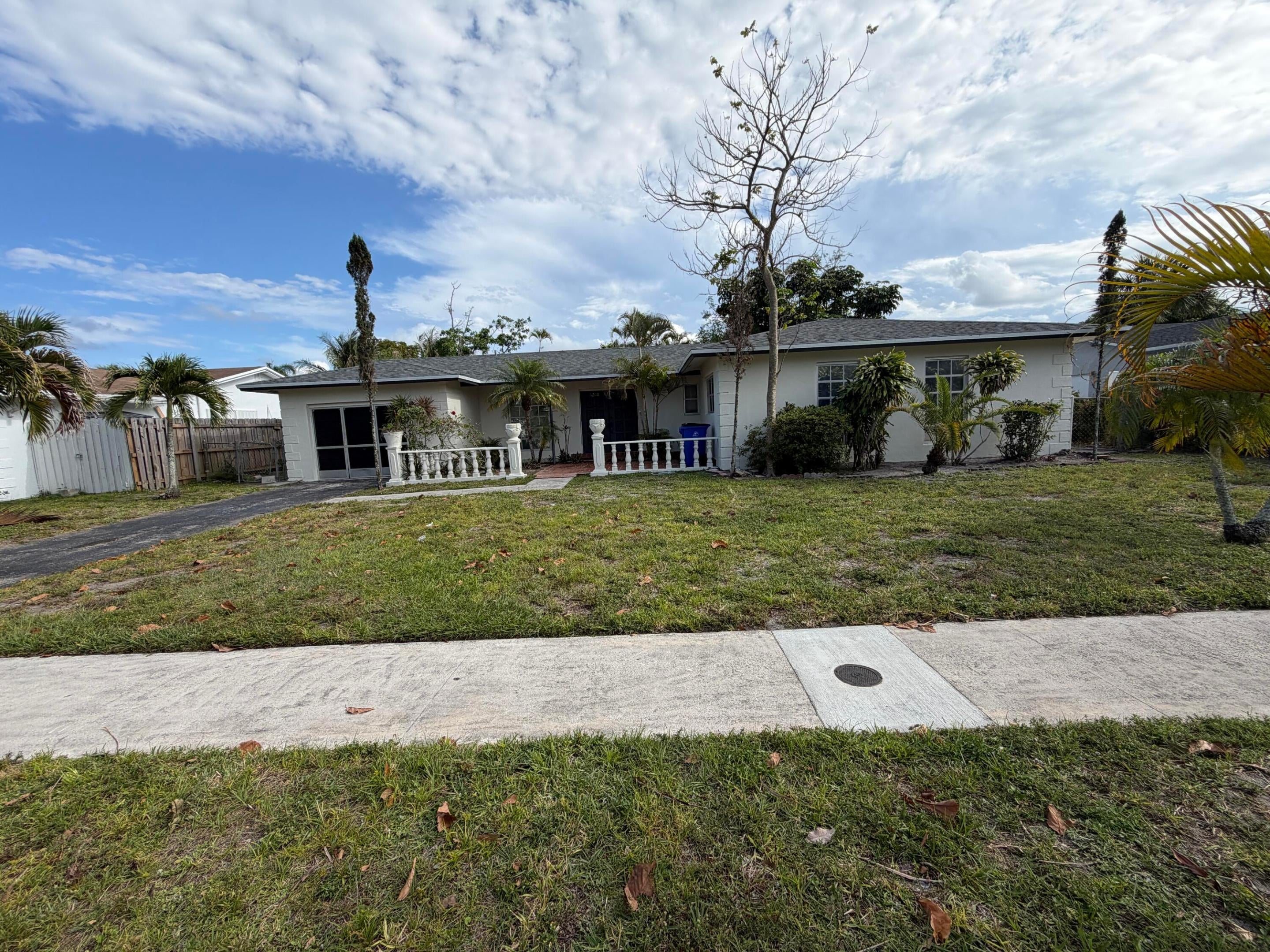 6260 SW 6TH Street