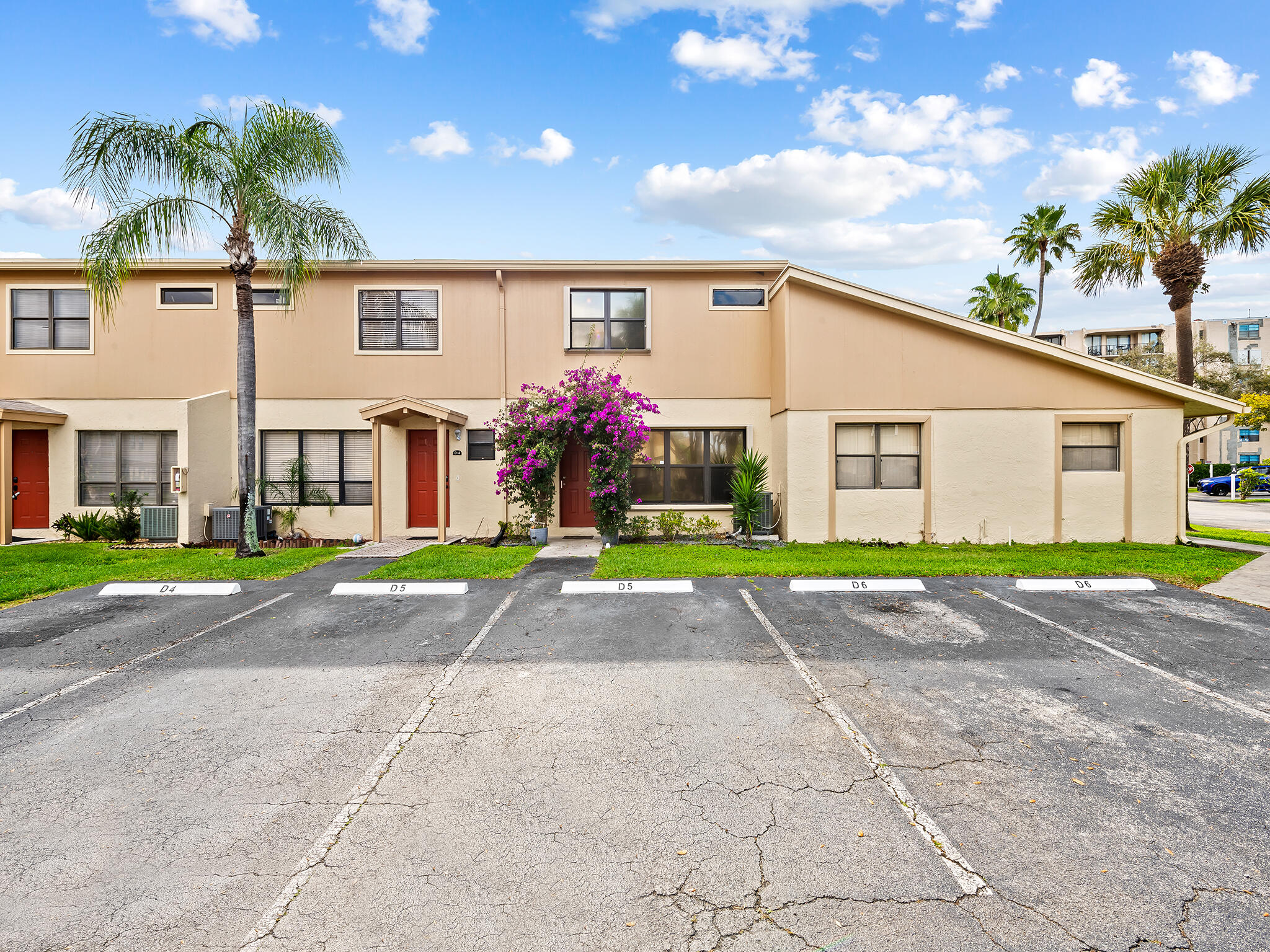 VILLAGE AT BLUE LAKE CONDO - Residential