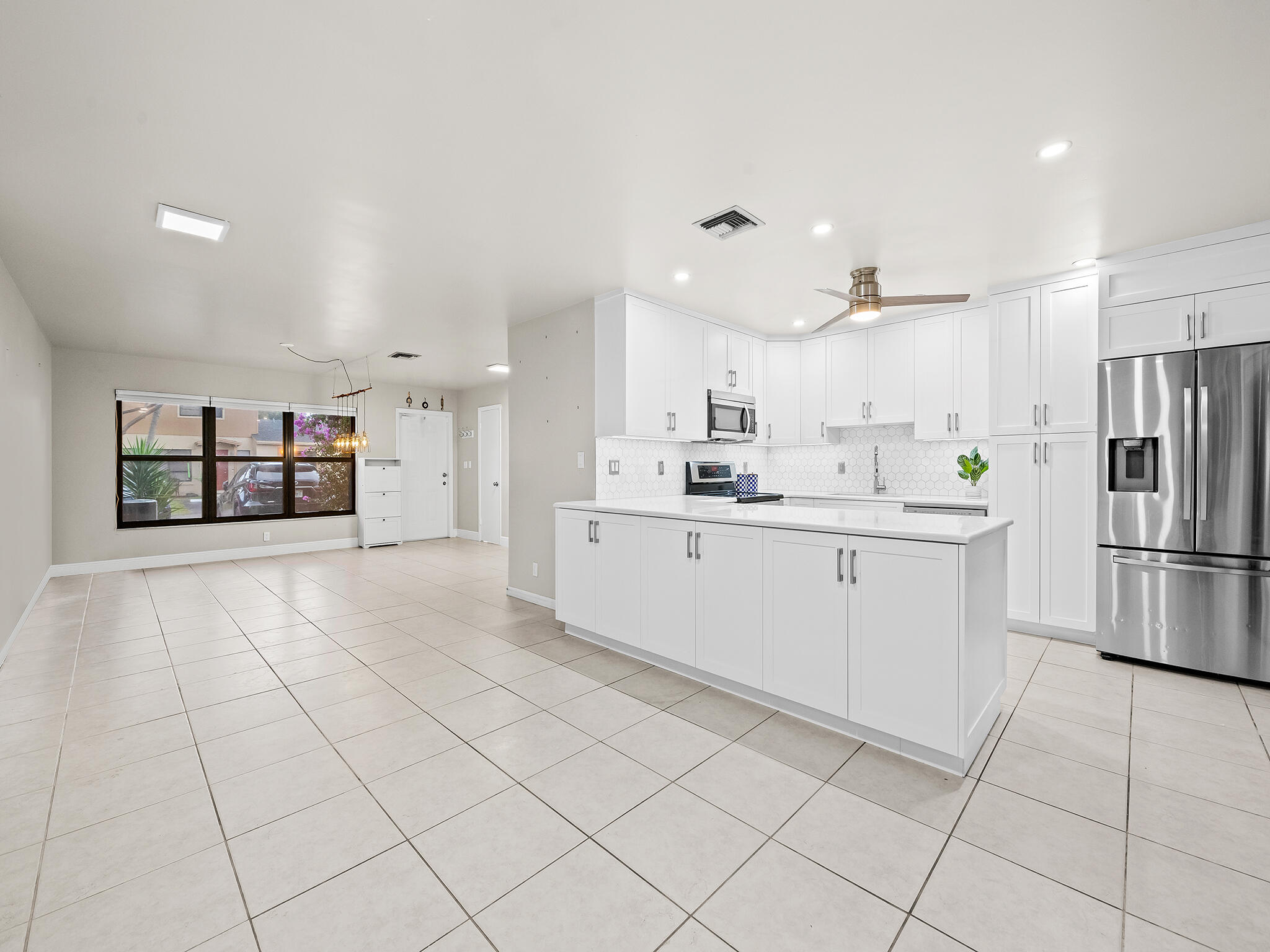 VILLAGE AT BLUE LAKE CONDO - Residential