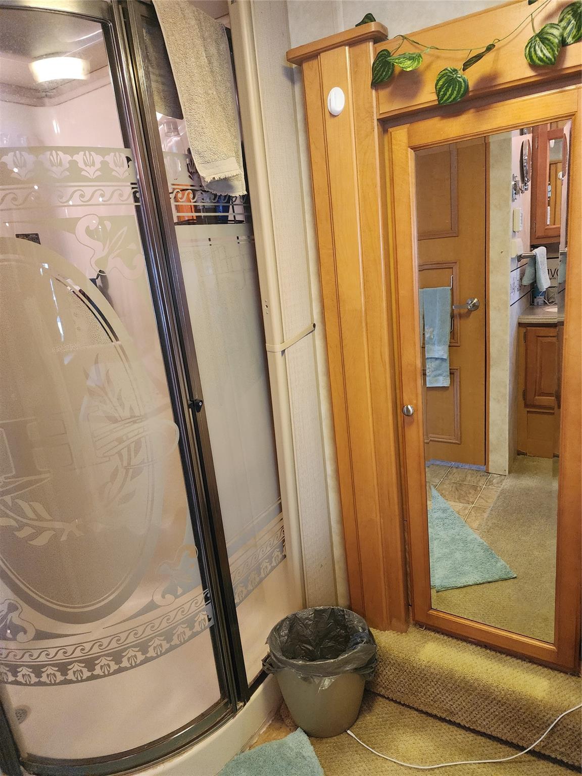 Ancient Oaks R V Residenc - Residential