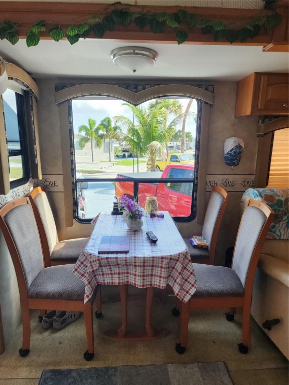 Ancient Oaks R V Residenc - Residential