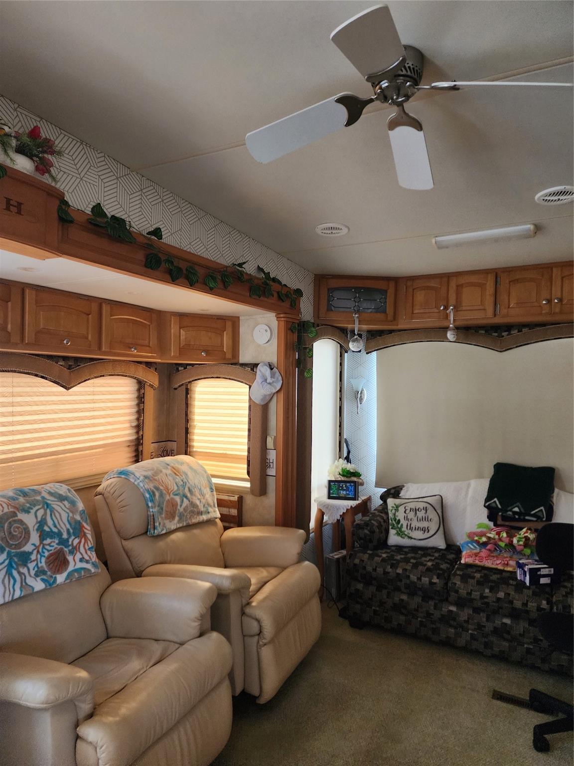 Ancient Oaks R V Residenc - Residential