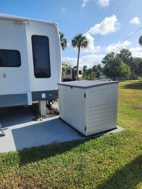 Ancient Oaks R V Residenc - Residential