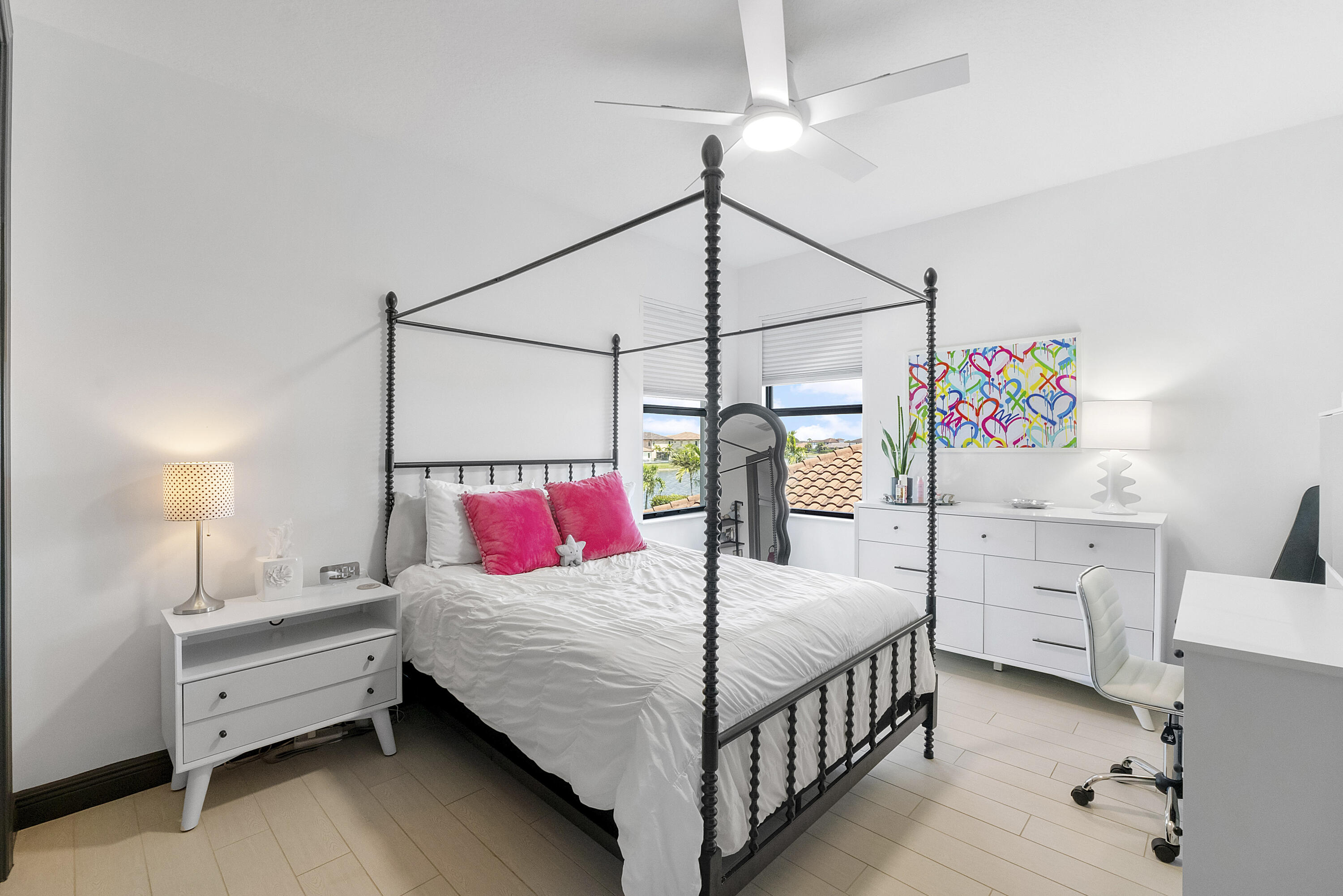 PARKLAND BAY - Residential