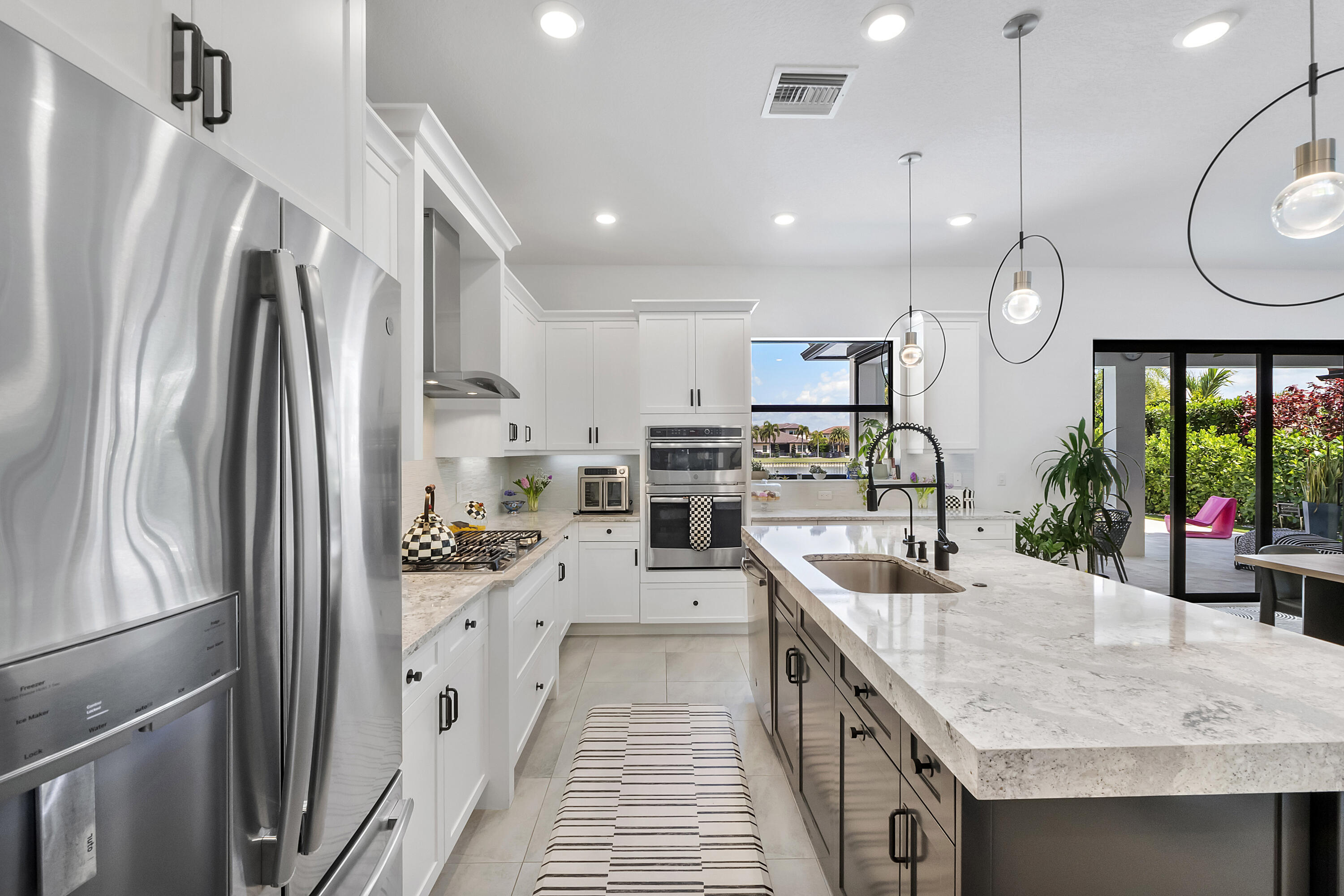 PARKLAND BAY - Residential