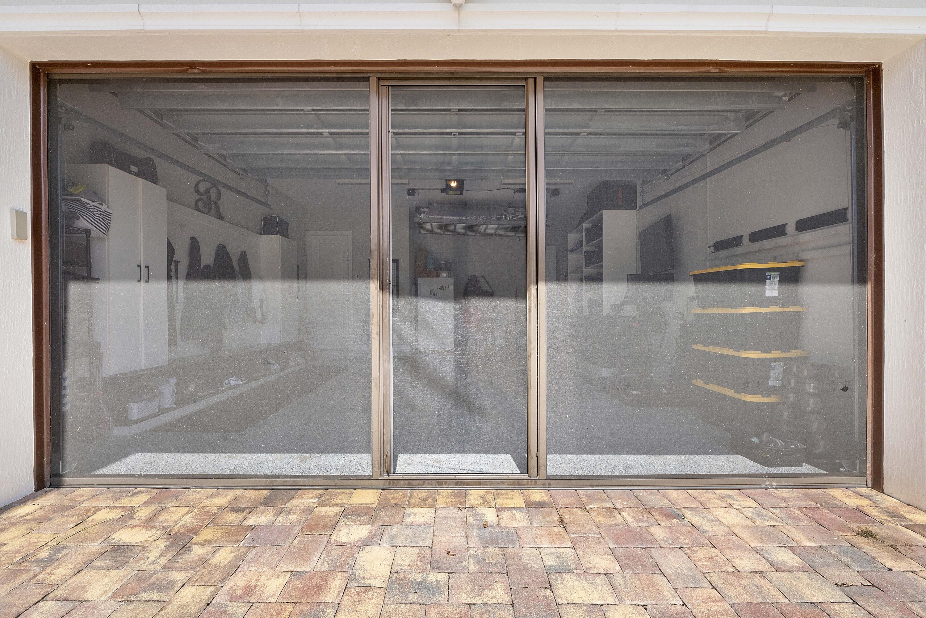 PARKLAND BAY - Residential