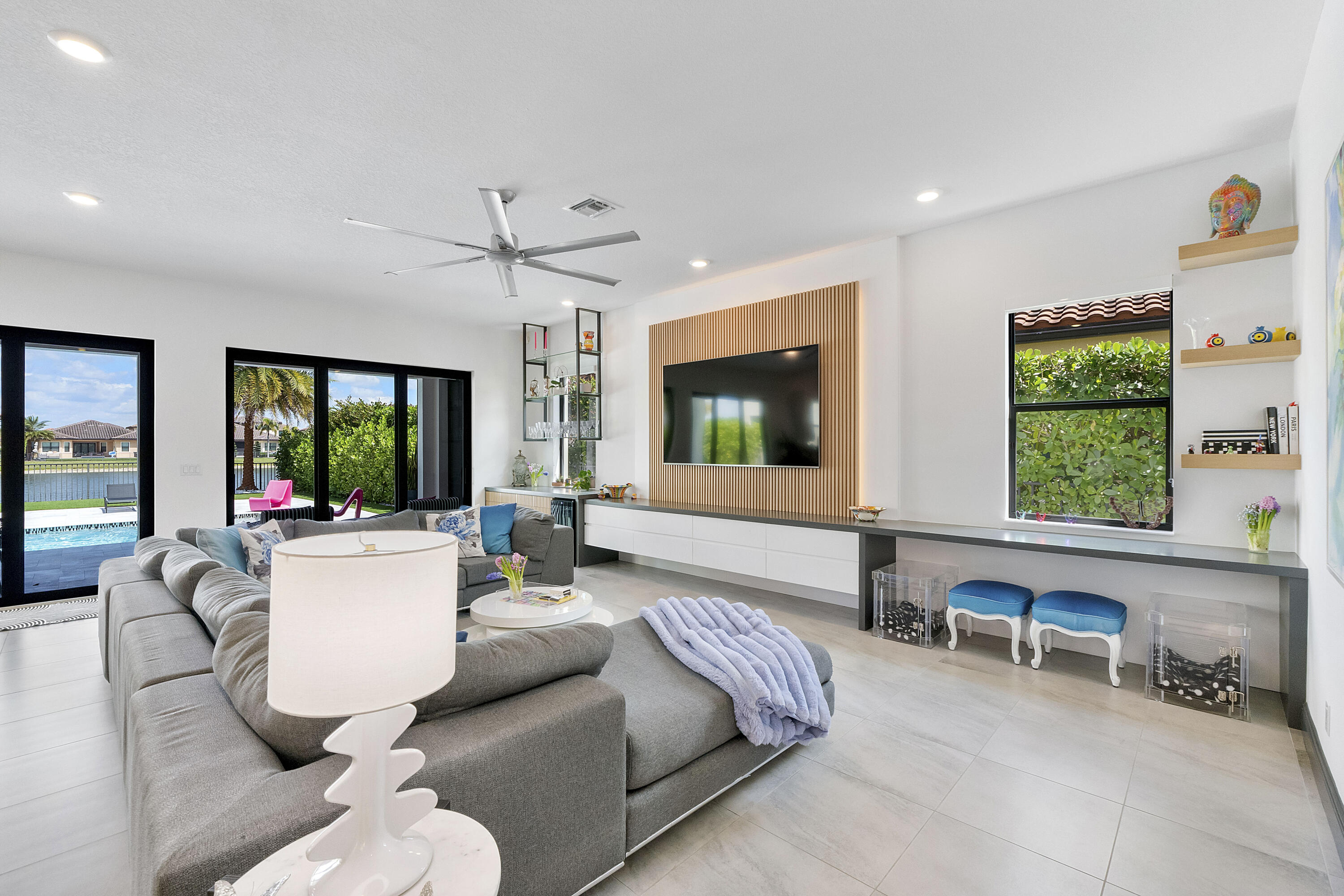 PARKLAND BAY - Residential