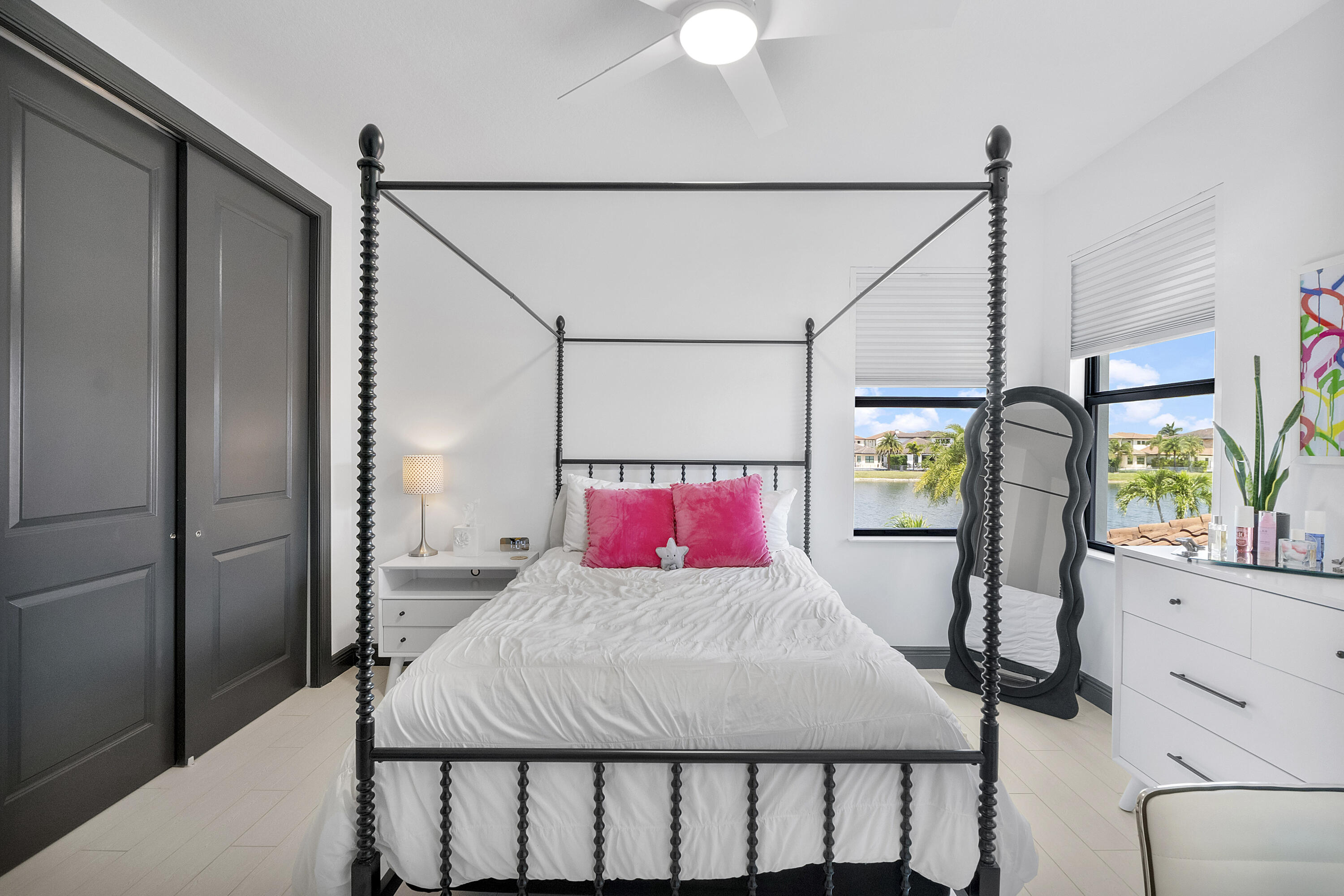 PARKLAND BAY - Residential