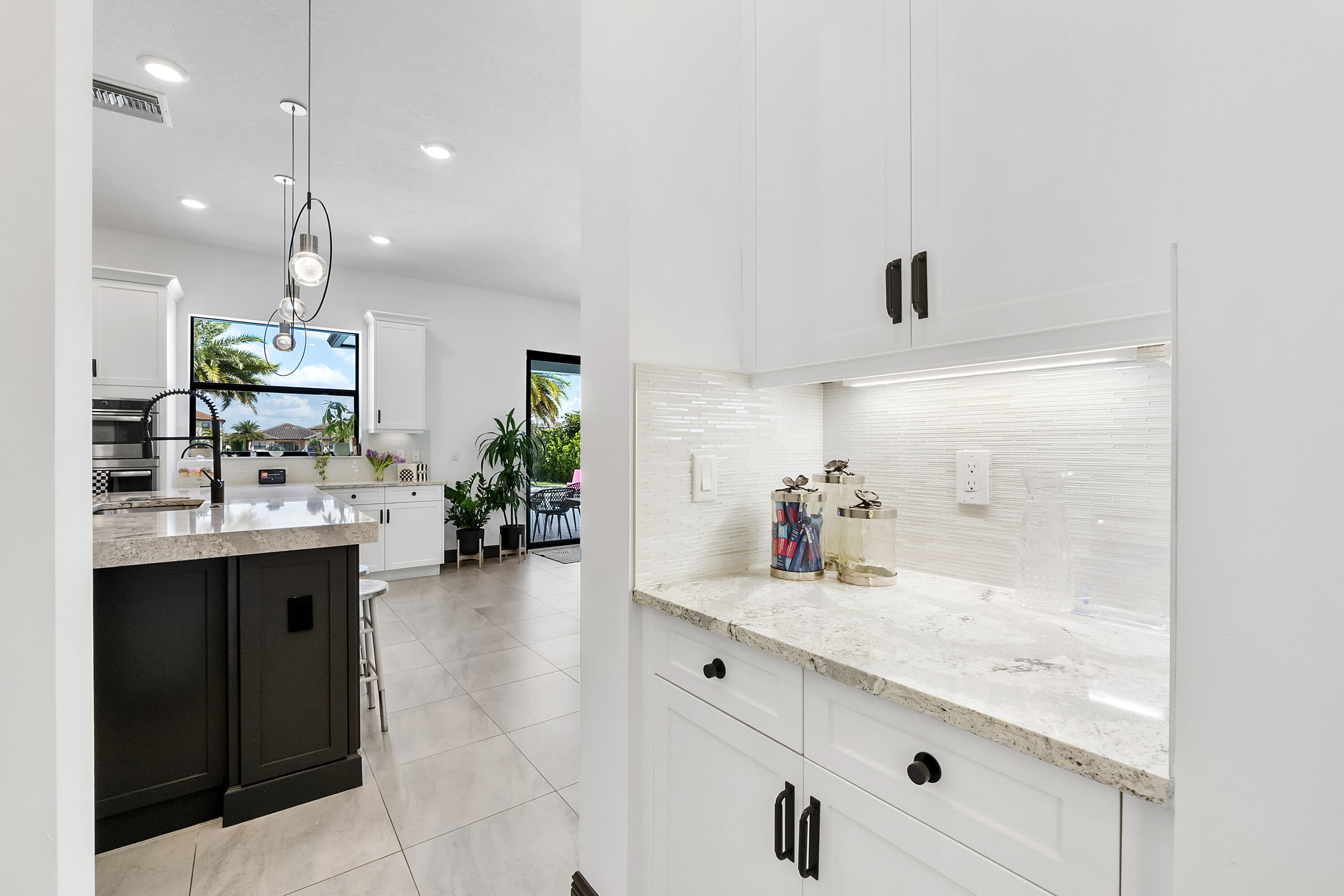 PARKLAND BAY - Residential