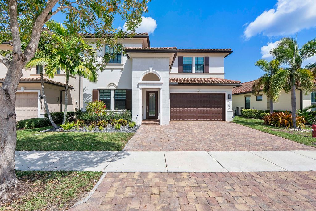 Photo of 12095 S Baypoint Circle, Parkland, FL 33076 (MLS # B26006198)