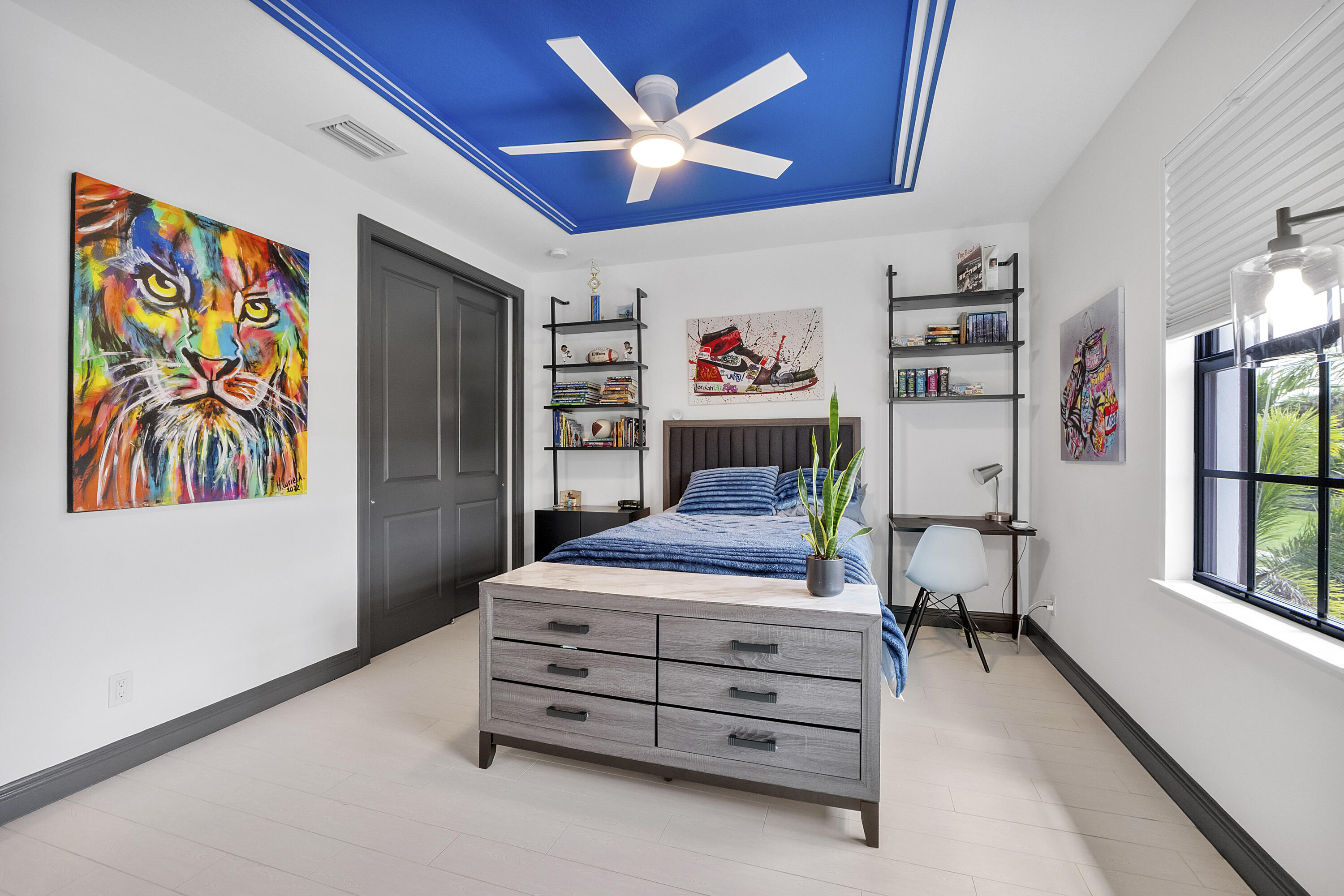 PARKLAND BAY - Residential