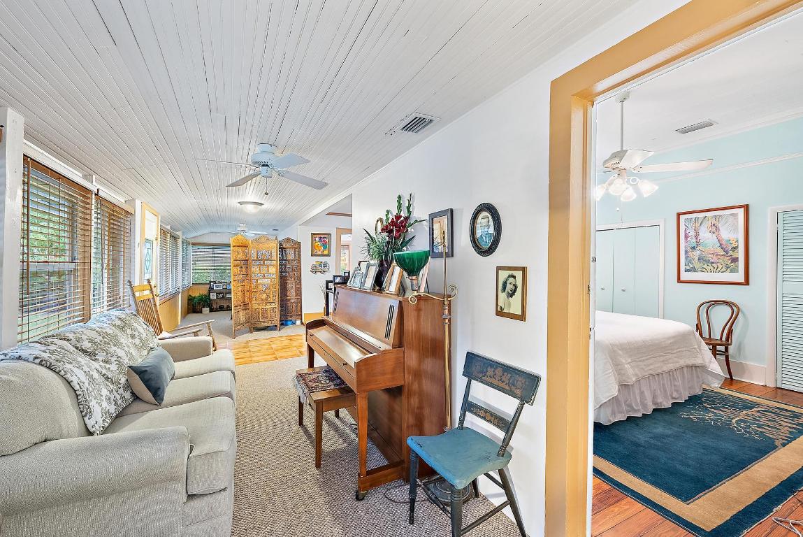 OLD HOBE SOUND - Residential